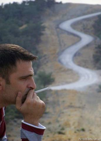 Name:  smoke road.bmp
Views: 320
Size:  482.8 KB