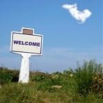 Click image for larger version

Name:	welcome white.jpg
Views:	166
Size:	9.5 KB
ID:	54718